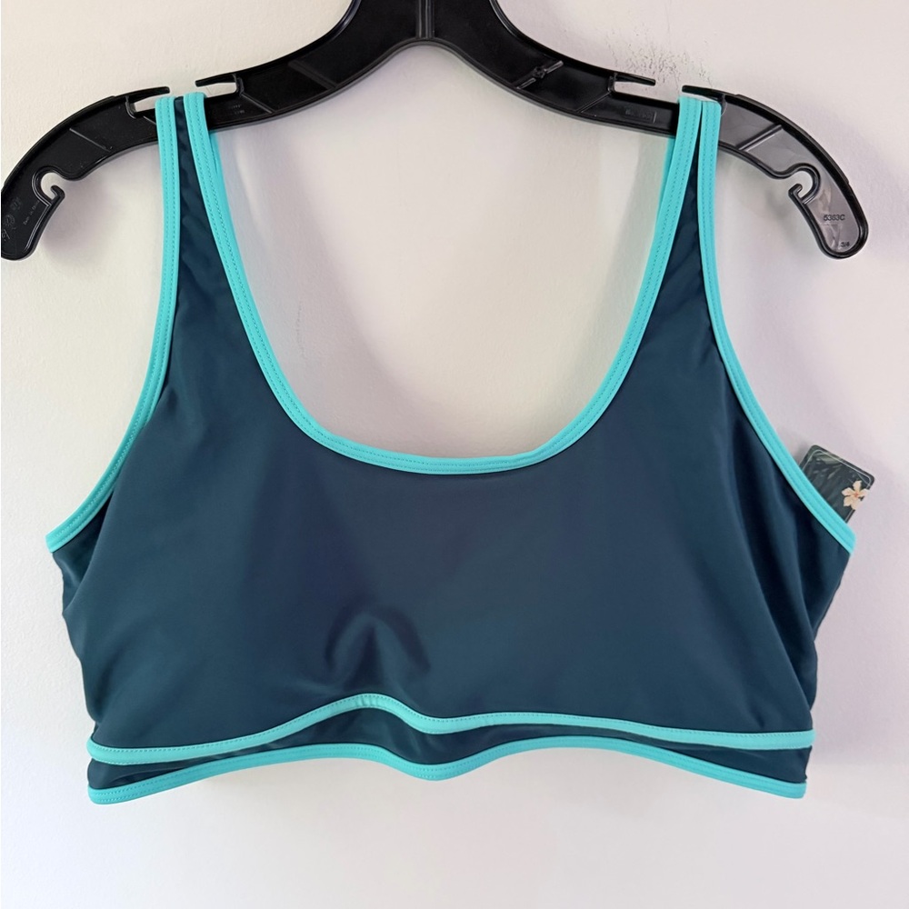 Blooming Jelly Bikini Top new with‎ tags Top Only XXL Blue